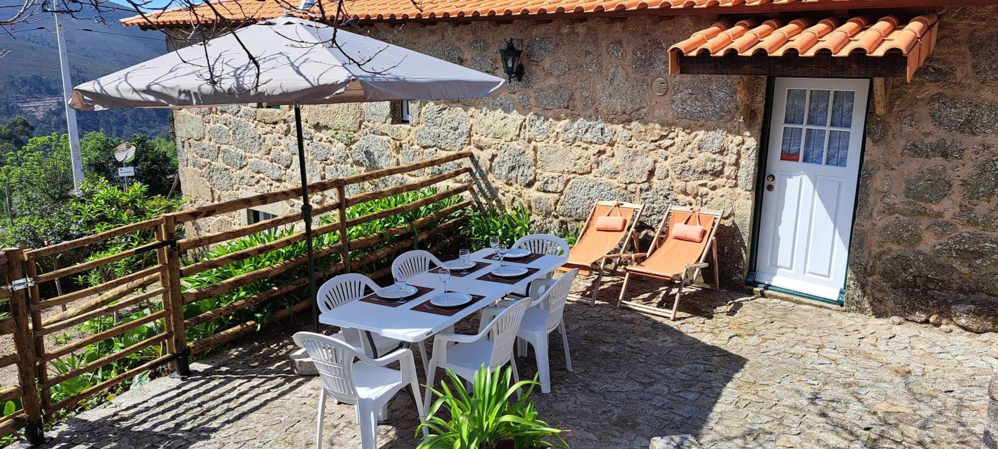 Refugio Dos Cartolas São Mamede de Infesta Eksteriør billede